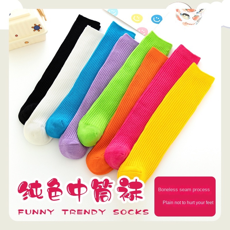 1 para uroczych, prążkowanych  – Baby Sock Oximeter recenzja i cena
